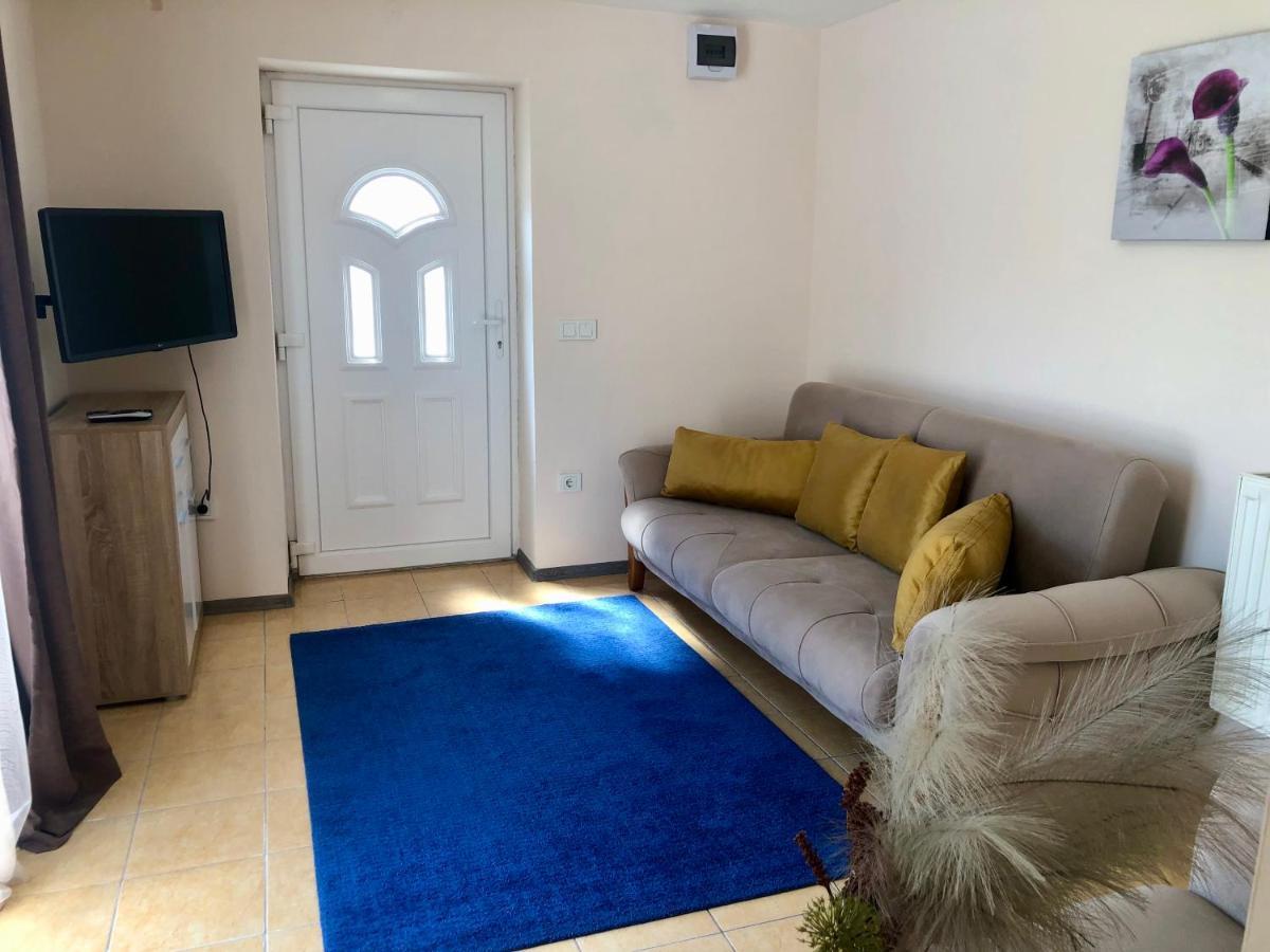 Alenso Guesthouse Heviz Exterior photo